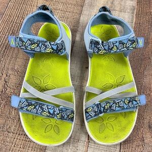 KEEN Unisex Size 2 Big Kid Child Verano Open Toe Sandal Boho Hiking Camping